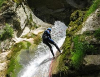  Barranquismo en el macizo del Jura 
